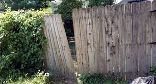 Wood Fence Installation Bend